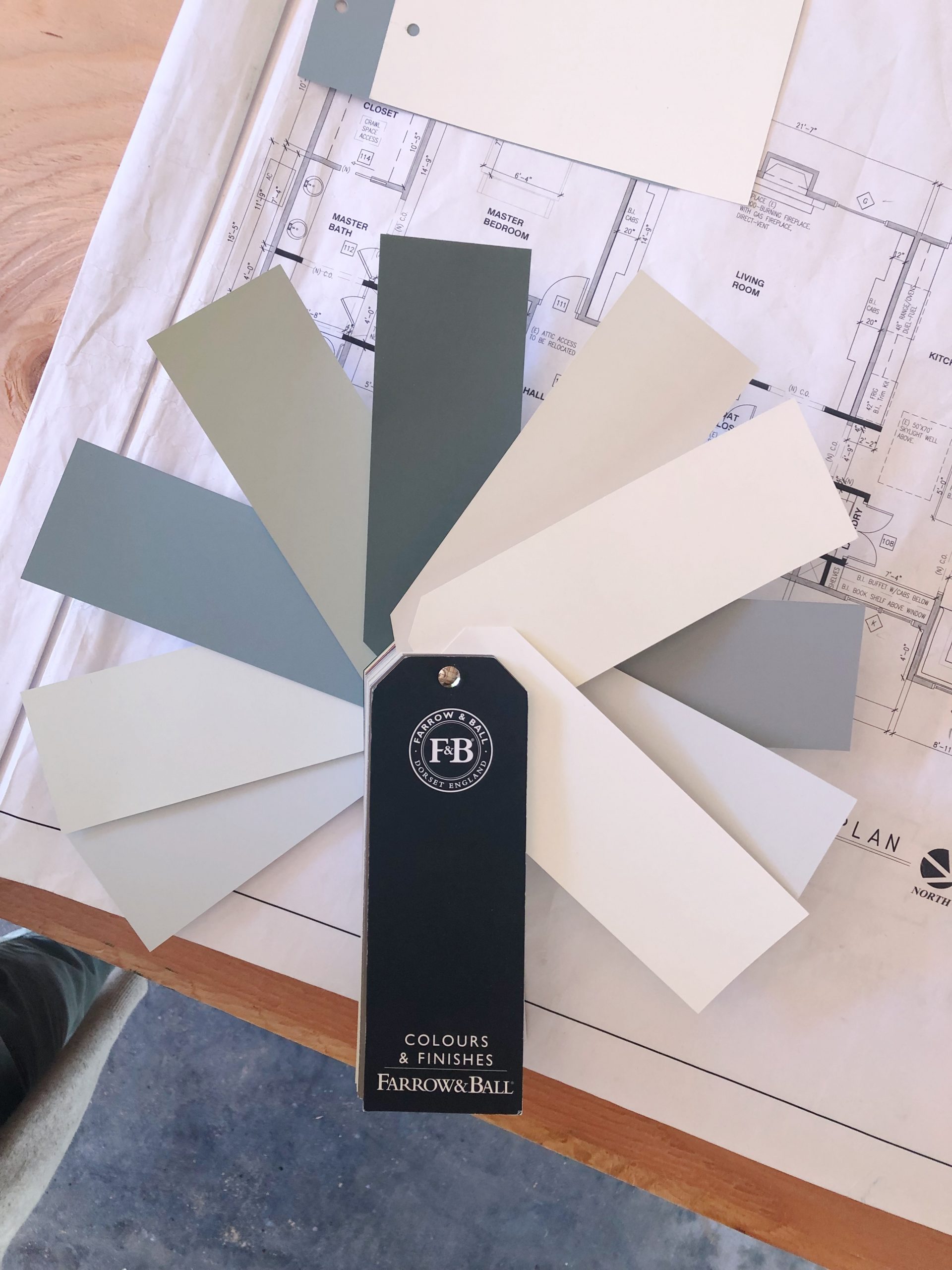 Snowberry Paint Colors