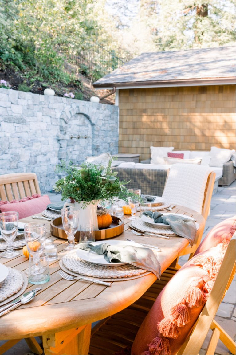 Fall Outdoor Table and Patio