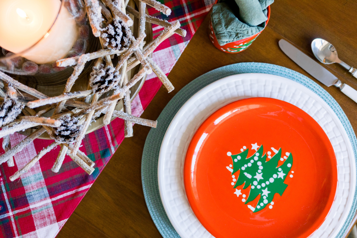 Christmas Table Setting