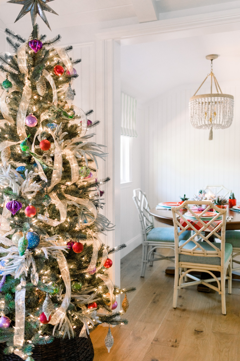 Christmas Tree and Christmas Table Setting
