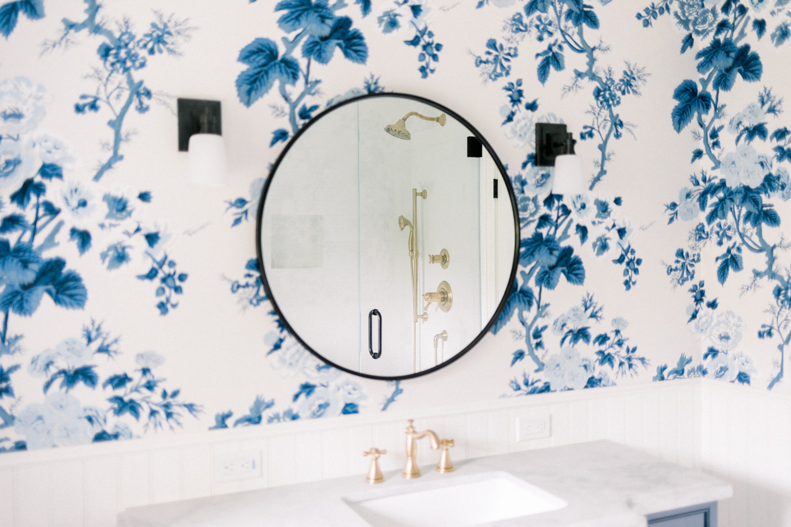 Round Vanity Mirror and Sconces