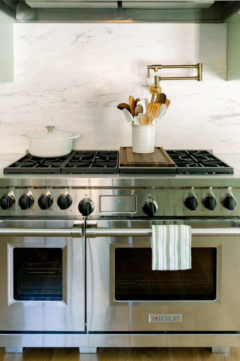 Wolf 48" Duel Fuel Range