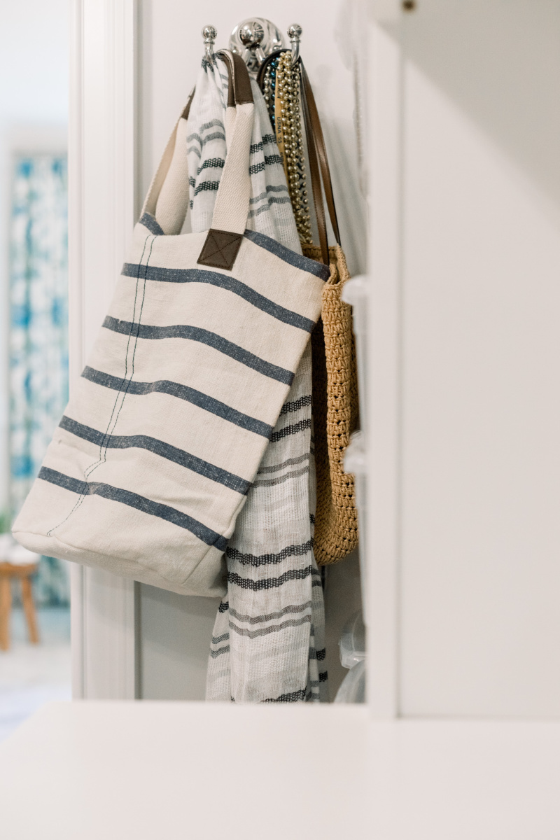 Bags & scarves on hook