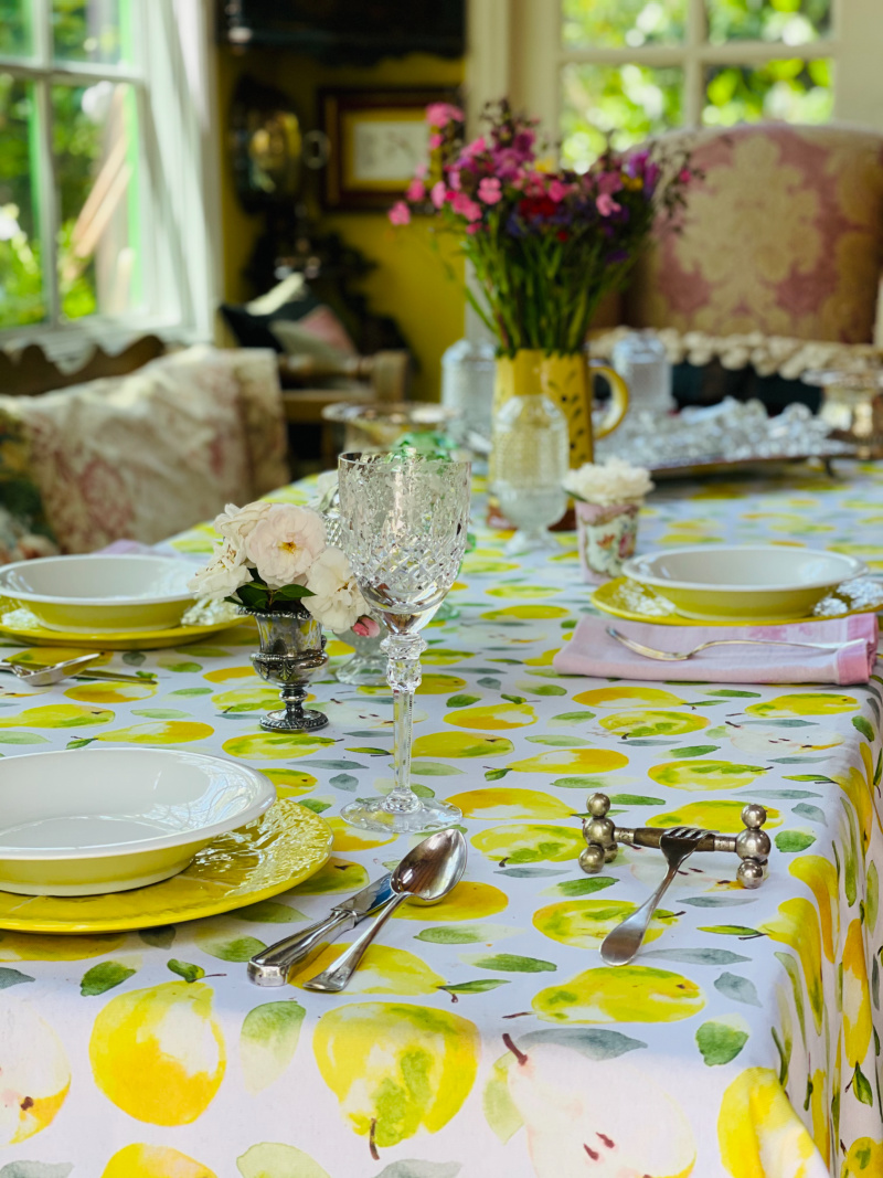 Luncheon table with pear table cloth
