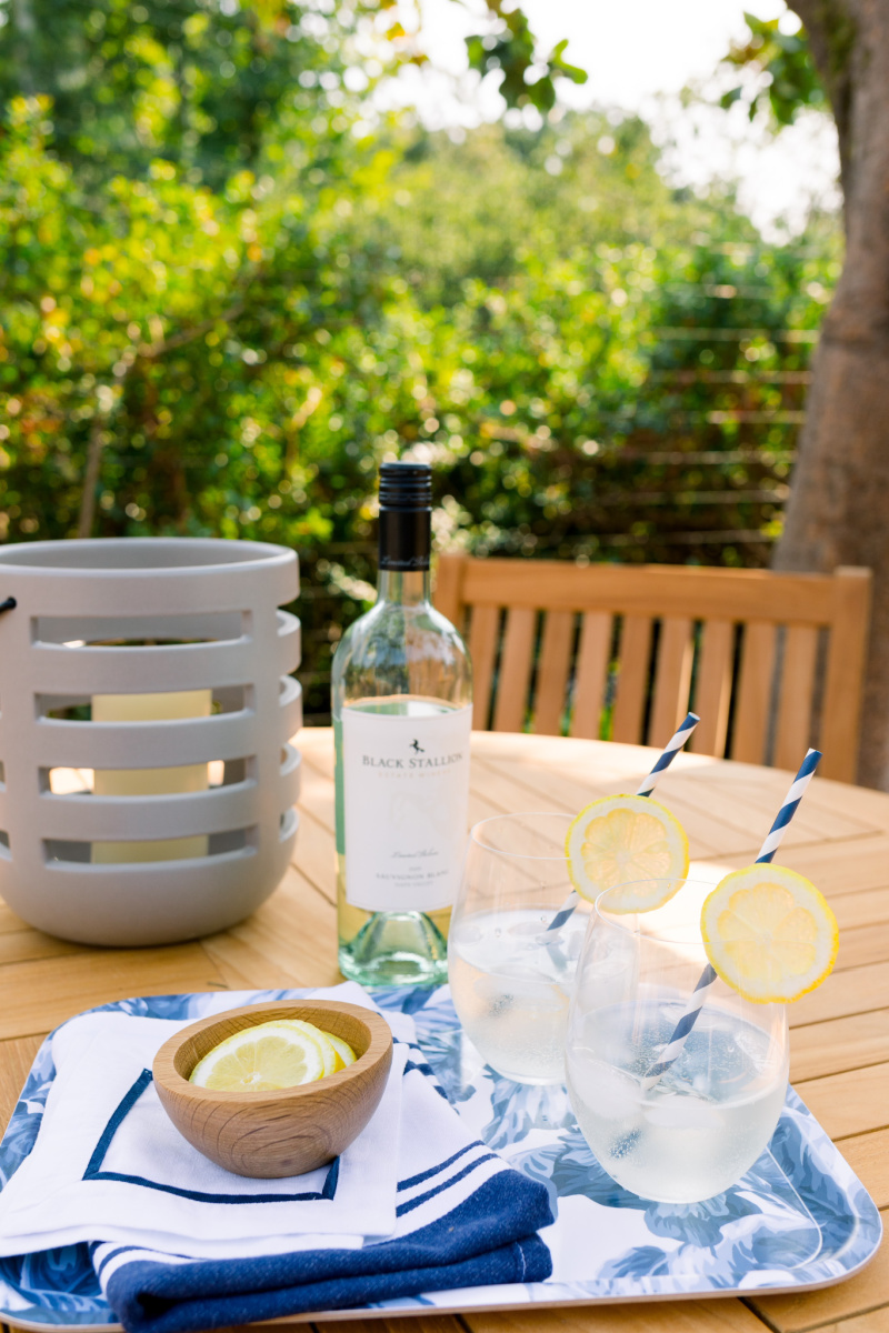 Tray of Wine Spritzers Al Fresco