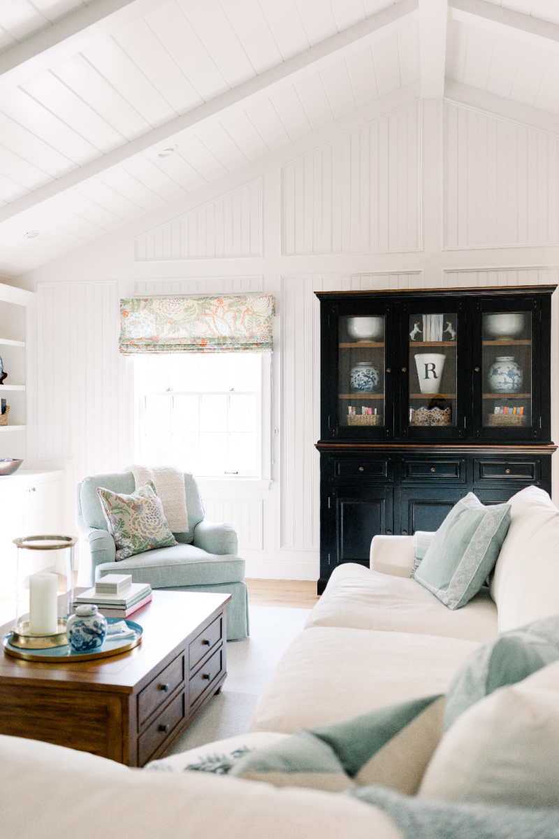 Family room black hutch