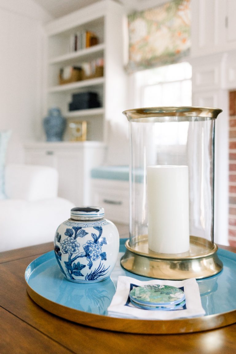 Round coffee table tray with hurricane candle