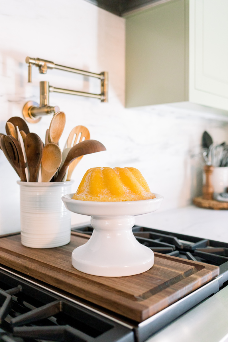 Lemon bundt cake on stand