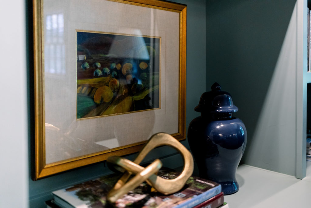 Art, ginger jar and gold object