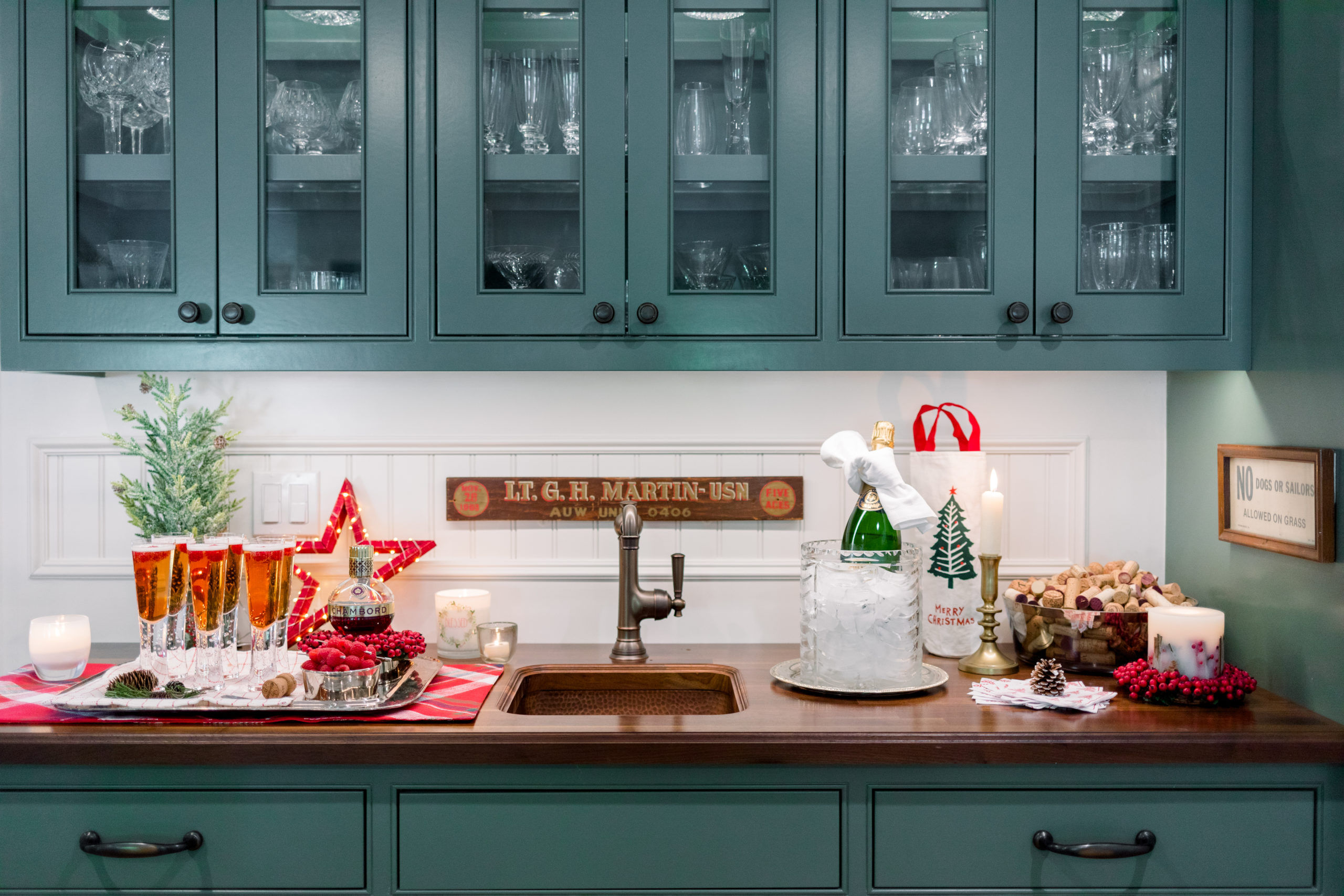 Kir Royale Holiday Beverage Bar