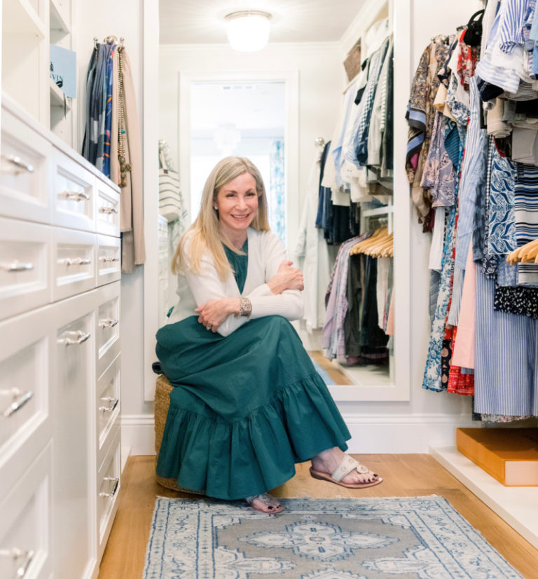 Weekend Meanderings … Lip Color, Bubbles, Books & My Favorite Sandal