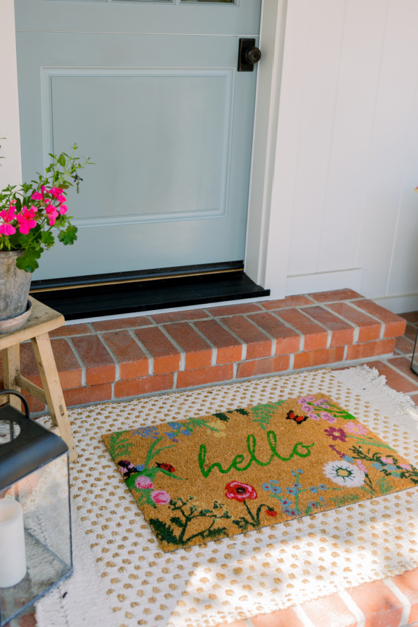 Layerd front door mats