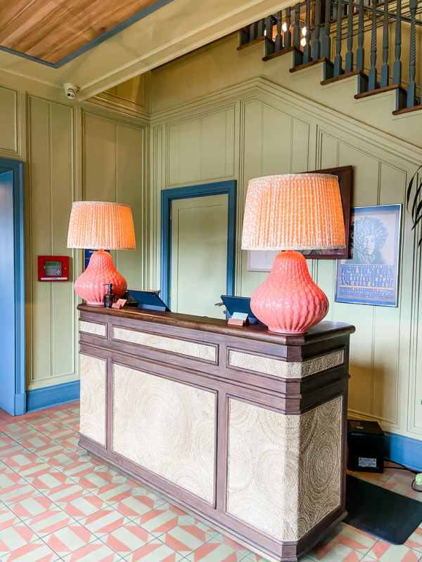 Bungalow Kitchen Tiburon.