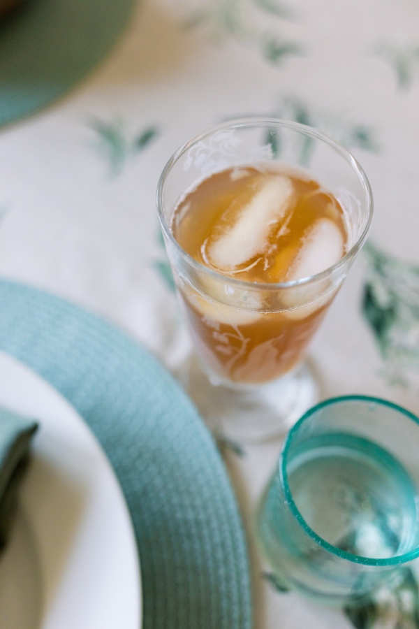 Spring place setting.