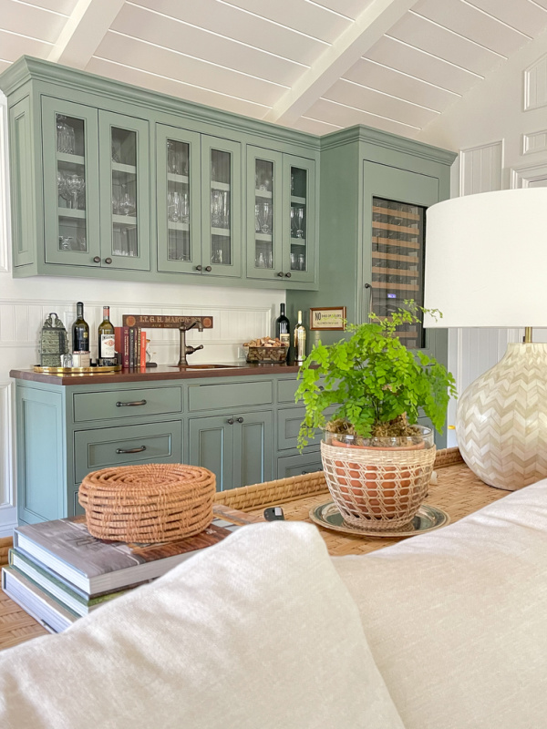 Green beverage bar area.