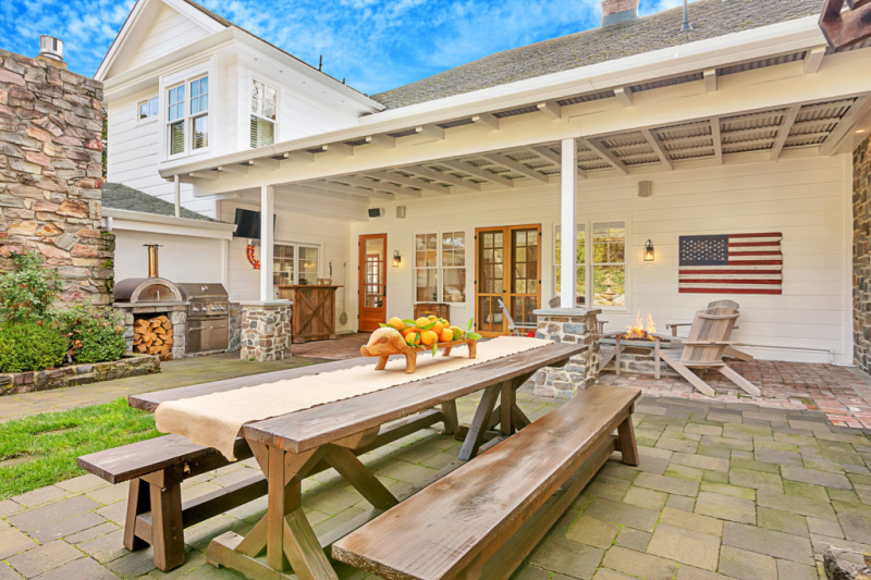 Lafayette Juniors Lifestyle Tour.