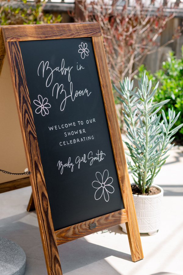 Baby shower welcome sign.