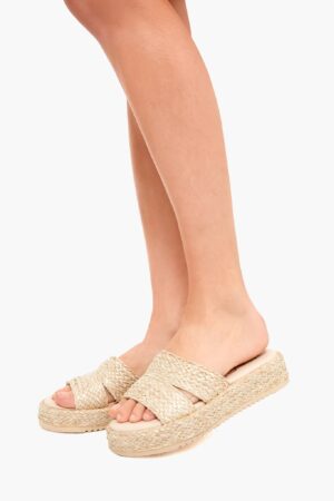 Tuckernuck Beach woven platform.