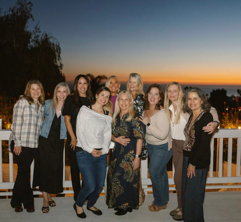 Kym Showers Life Coach Retreat sunset cocktail hour group shot.