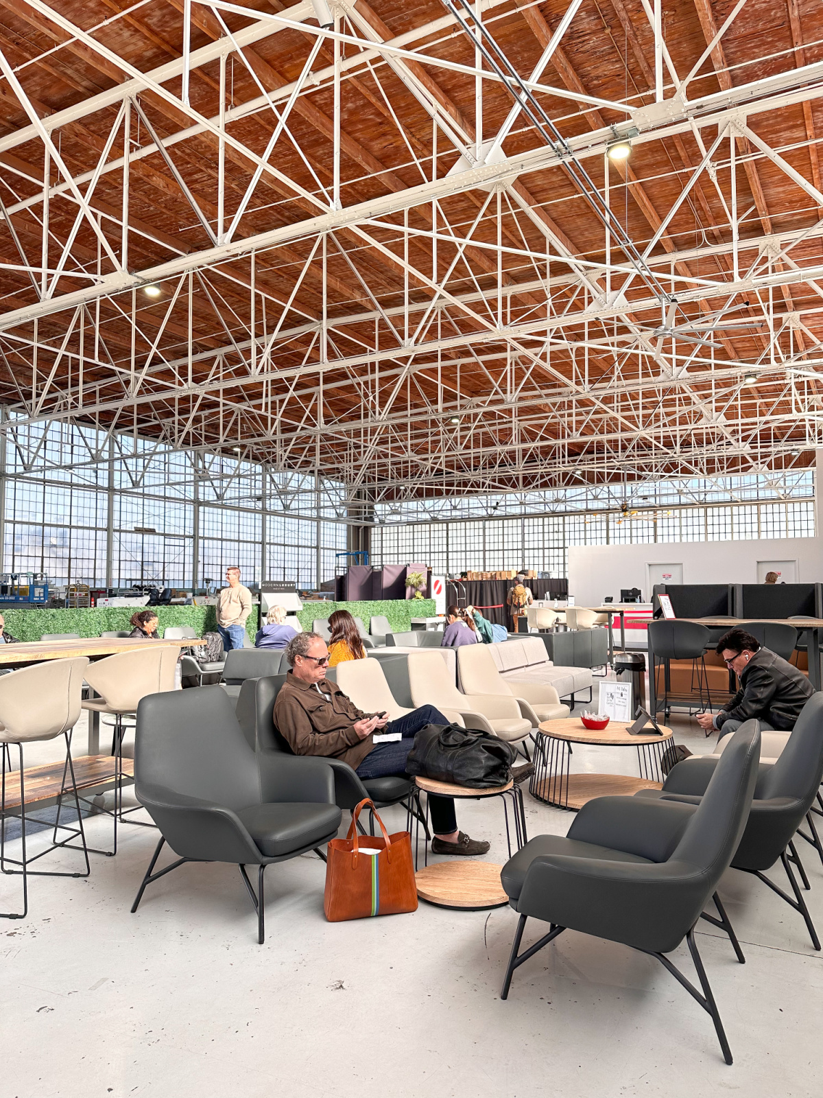 JSX Hangar at Burbank.