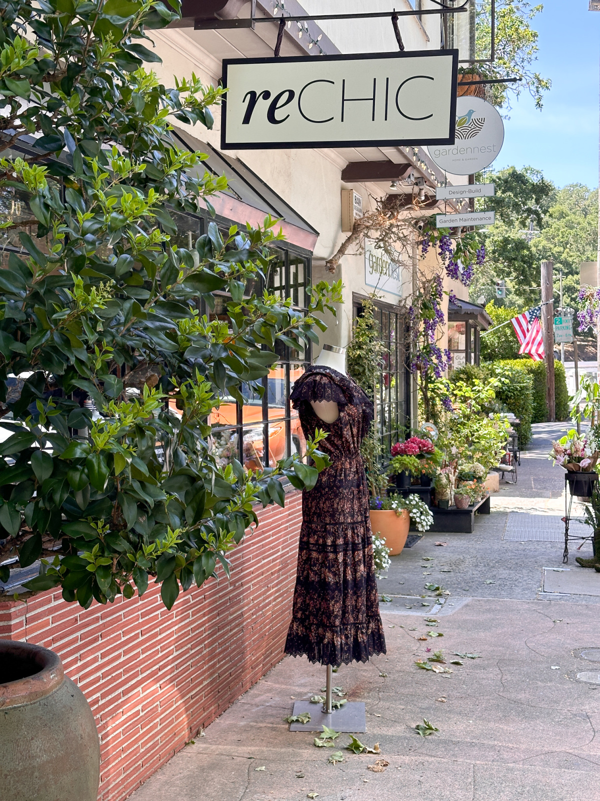 Exterior photo of ReChic shop from sidewalk.