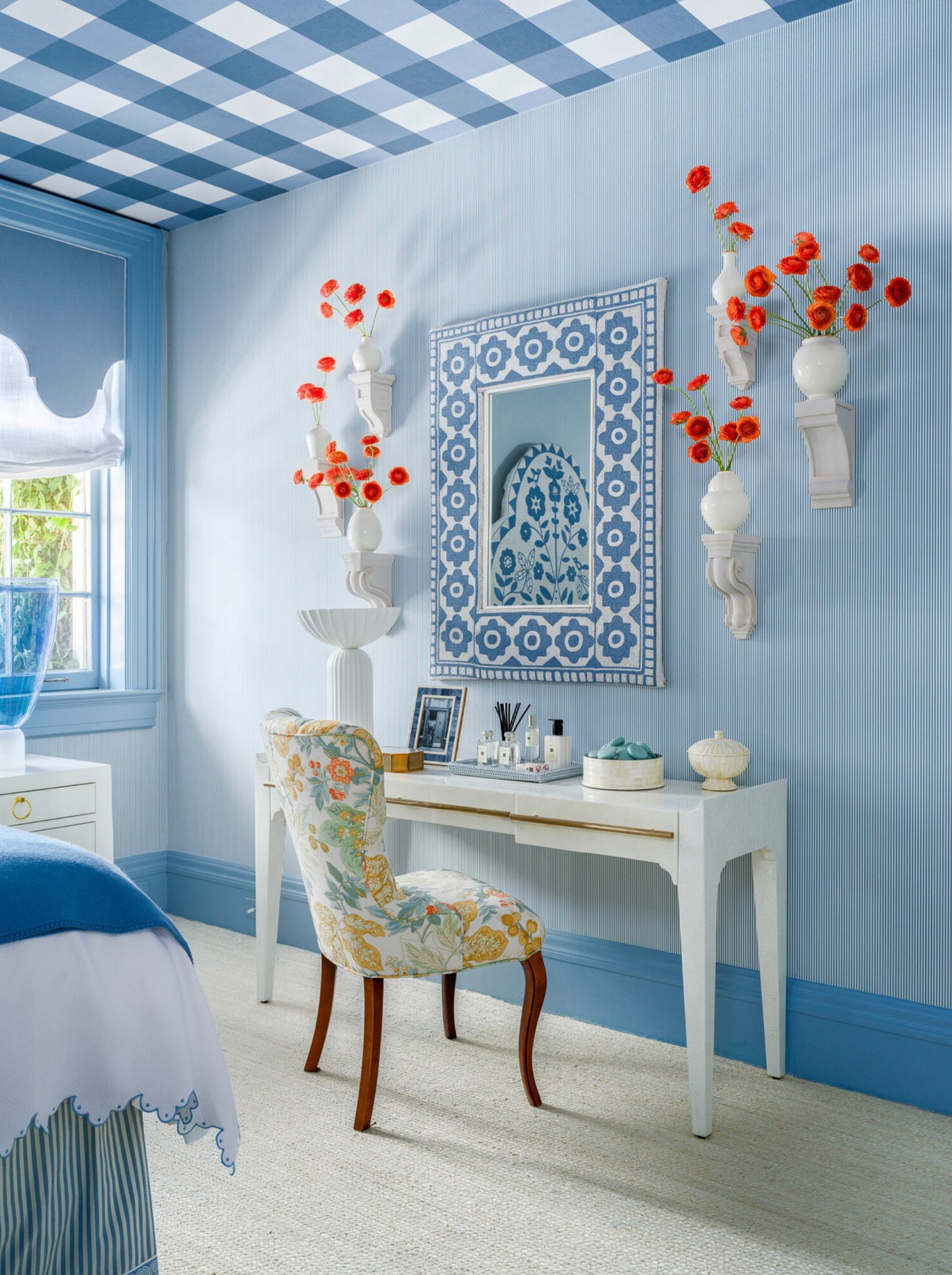 Amy Weaver Design bedroom in SF Decorator Showcase.