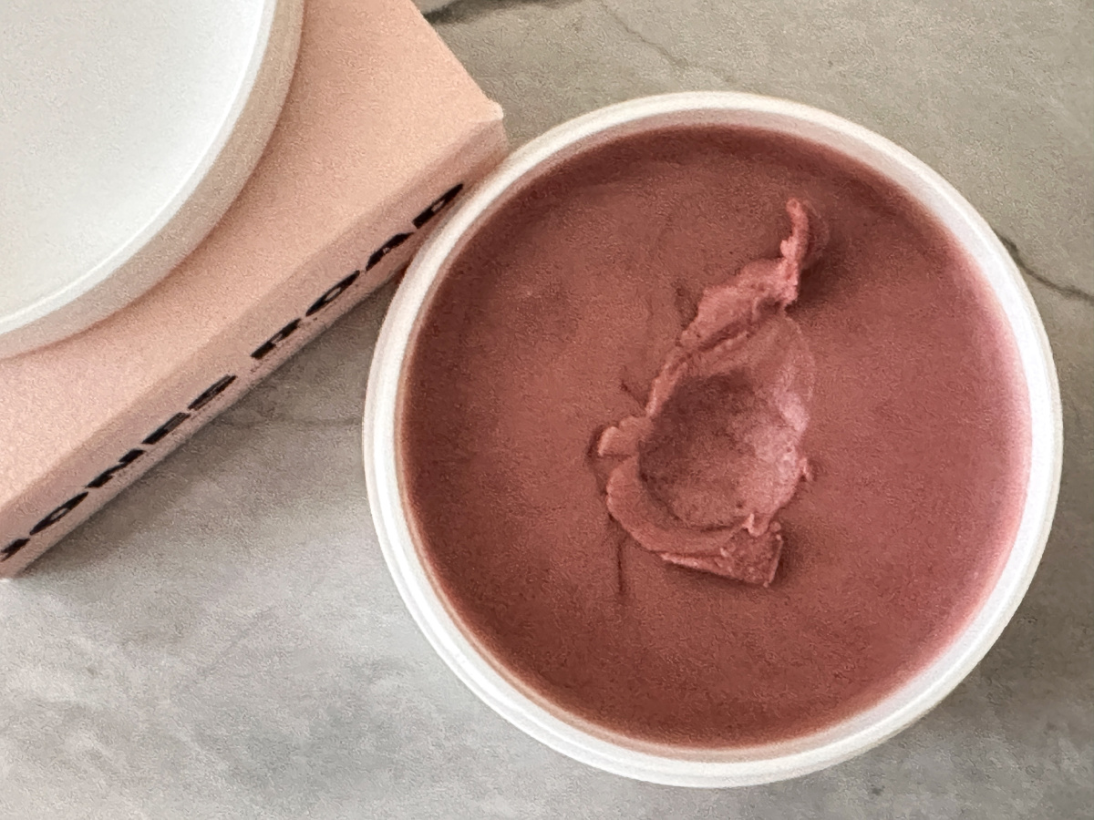 Miracle Baum jar with broken seal.