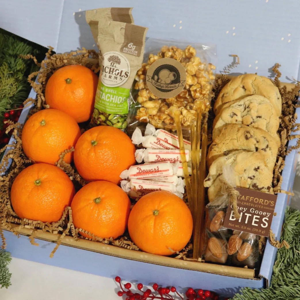 THE SISTERS MARKET HOLIDAY BOX.