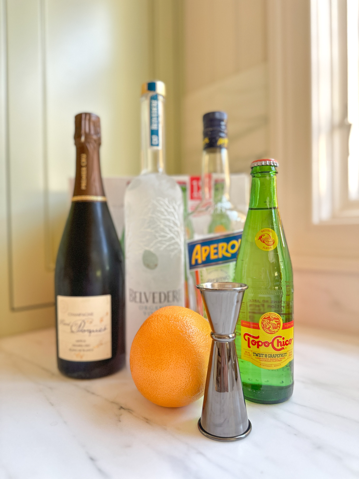 Ingredients for Spritz Alla Fresca on kitchen counter.