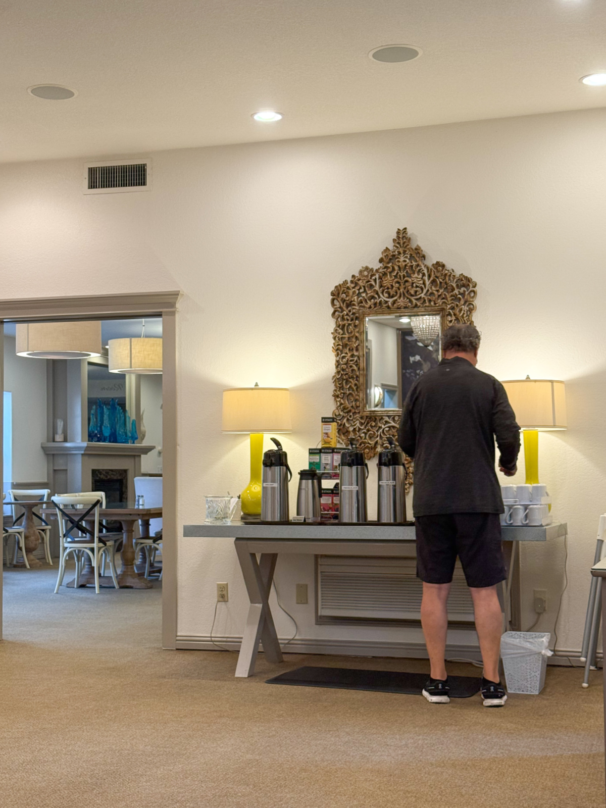 Lithia Springs Resort breakfast room