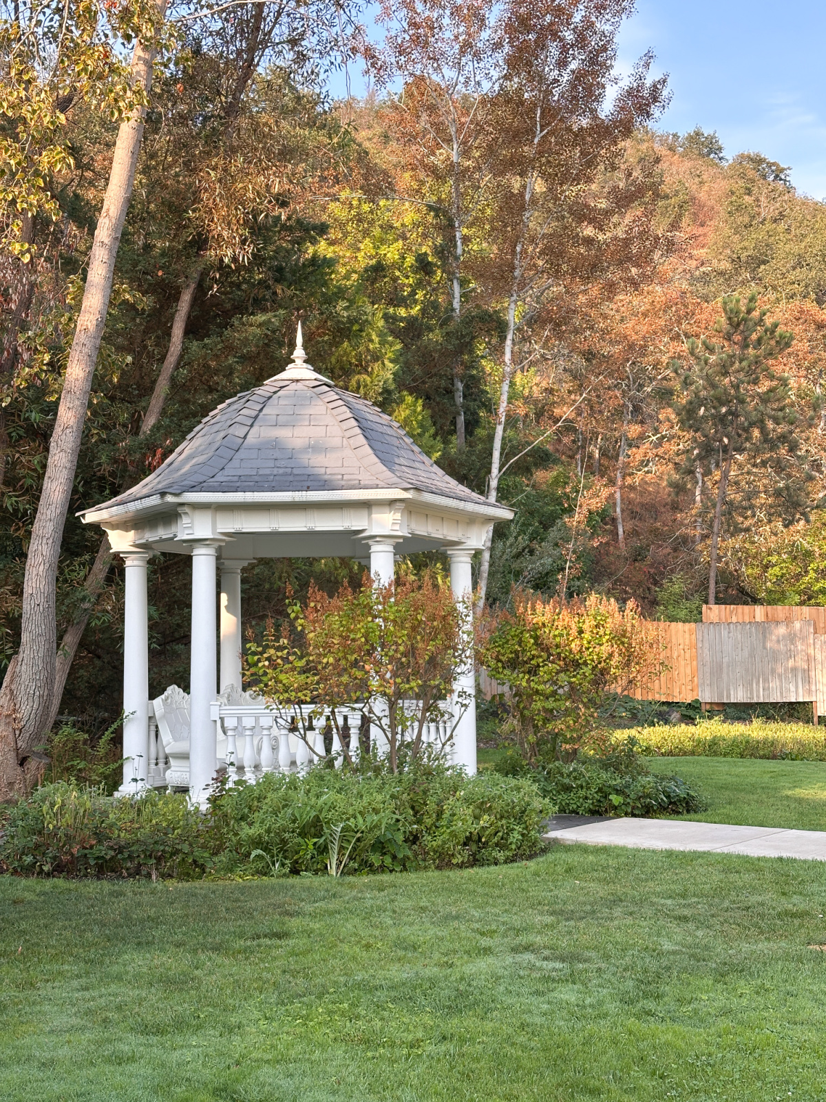 Lithia Springs Resort gazebo.