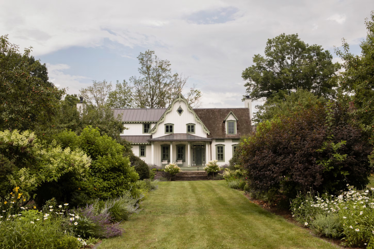 PHOTO: THE LILLIE K. TEAM/SOTHEBY’S INTERNATIONAL REALTY